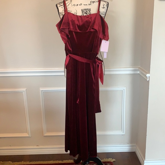 ♥️ Avec Les Filles Cropped Velvet Wine Jumpsuit ♥️ - Picture 2 of 10